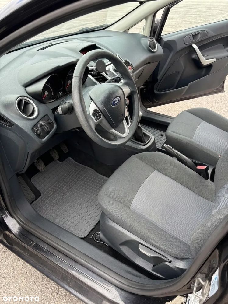 Ford Fiesta 1.25 Titanium - 8