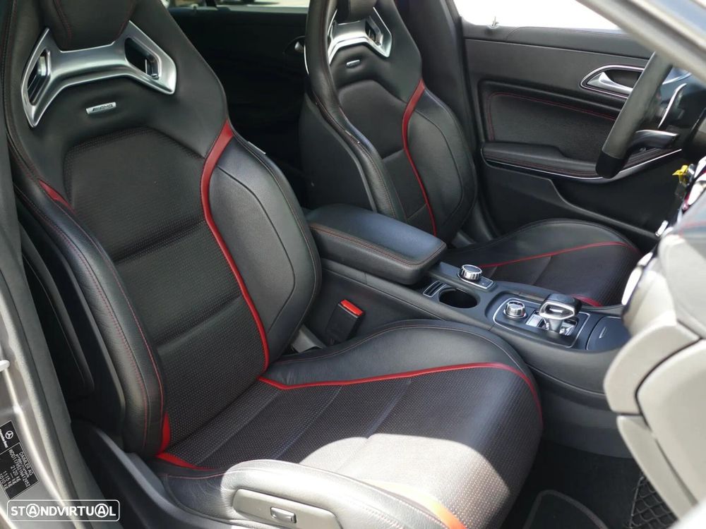 Mercedes-Benz CLA 45 AMG Shooting Brake 4-Matic - 36