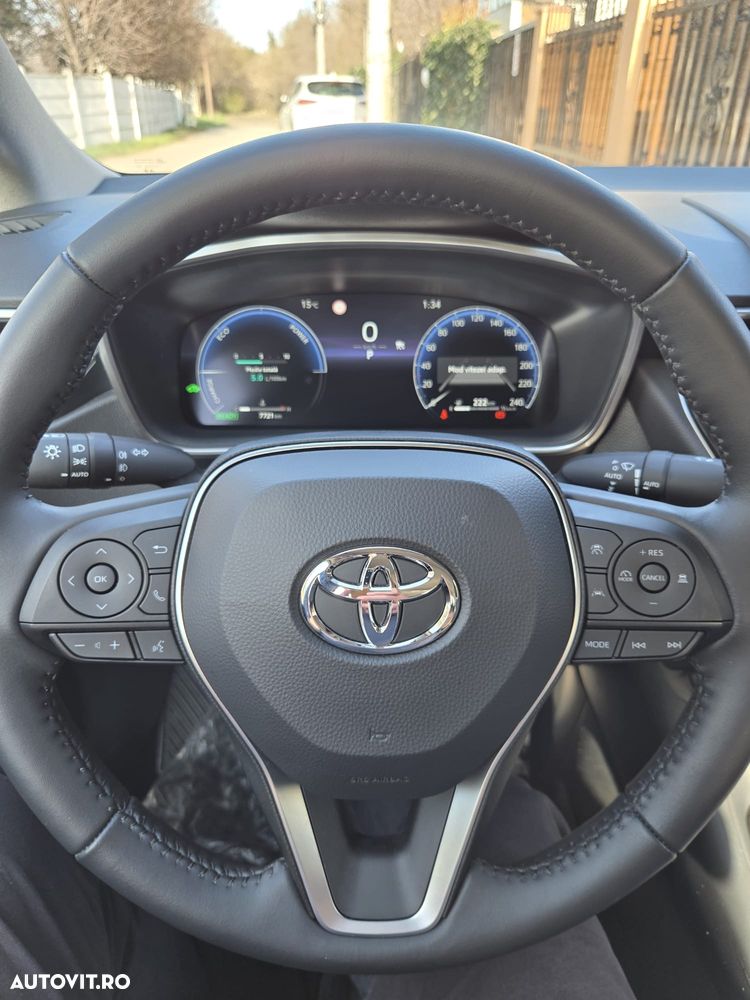 Toyota Corolla 1.8 HSD Business - 14