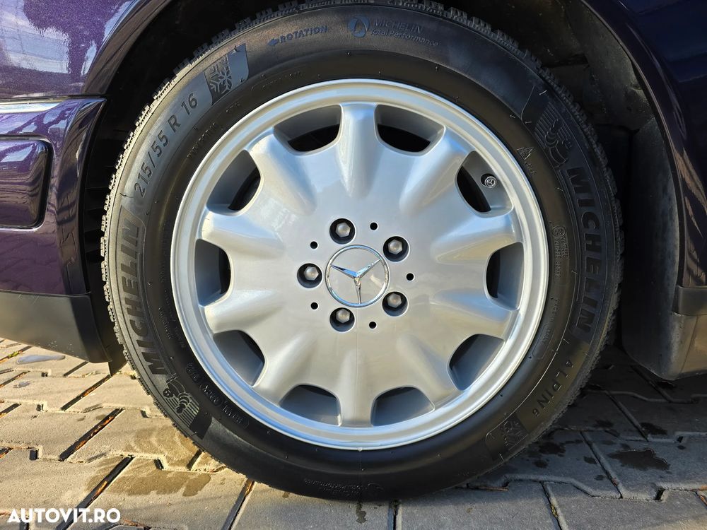 Mercedes-Benz E - 10