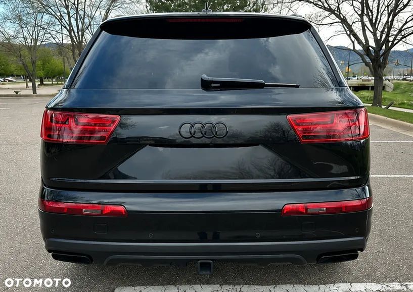 Audi Q7 - 6