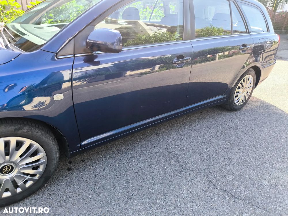 TOYOTA Avensis 2004 — imagine 8