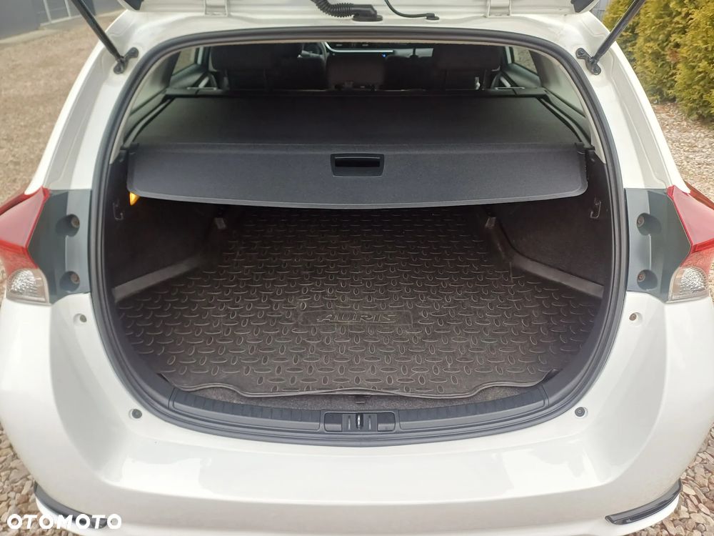 Toyota Auris - 8