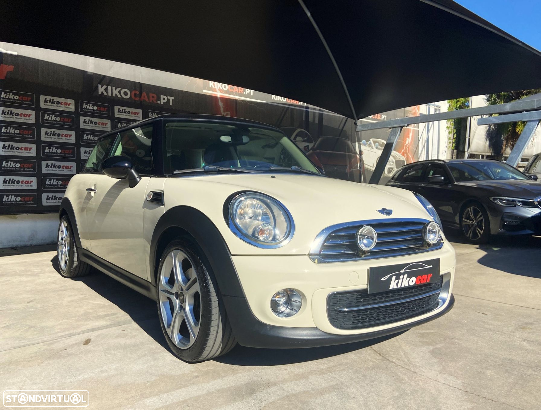 MINI 3 Portas Cooper D - 2