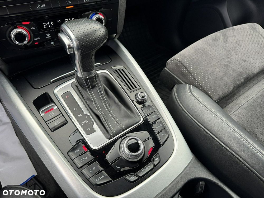 Audi Q5 2.0 TDI Quattro S tronic - 27