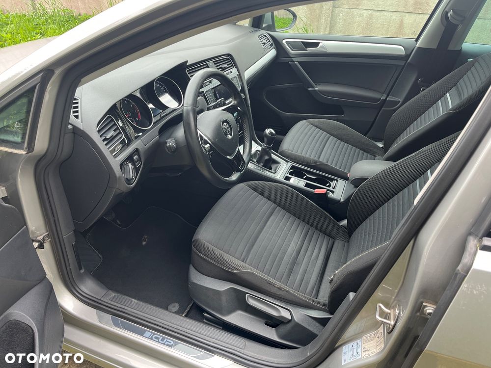 Volkswagen Golf 1.2 TSI BMT Trendline - 8