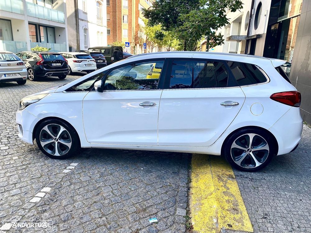 Kia Carens 1.7 CRDi ISG TX Aut. - 9