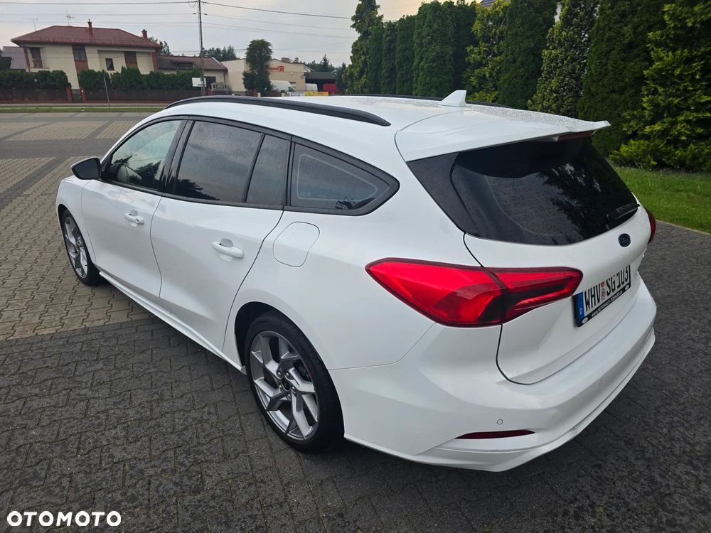 Ford Focus SW 2.0 EcoBlue ST - 12