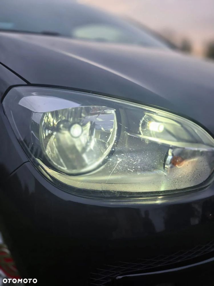 Volkswagen up! (BlueMotion Technology) high - 31