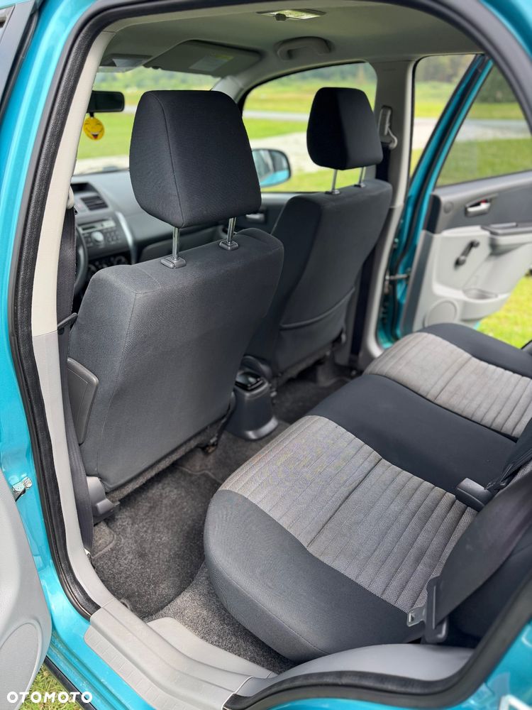 Suzuki SX4 - 13