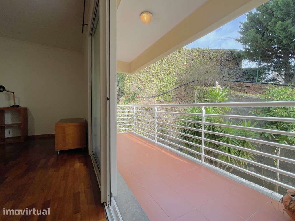 Apartamento T1 Localizado no Caniço - Grande imagem: 5/29