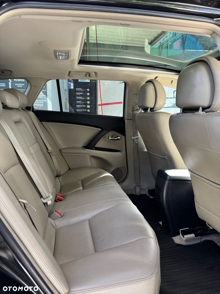 Toyota Avensis 2.2 D-4D Prestige NAVI - 14