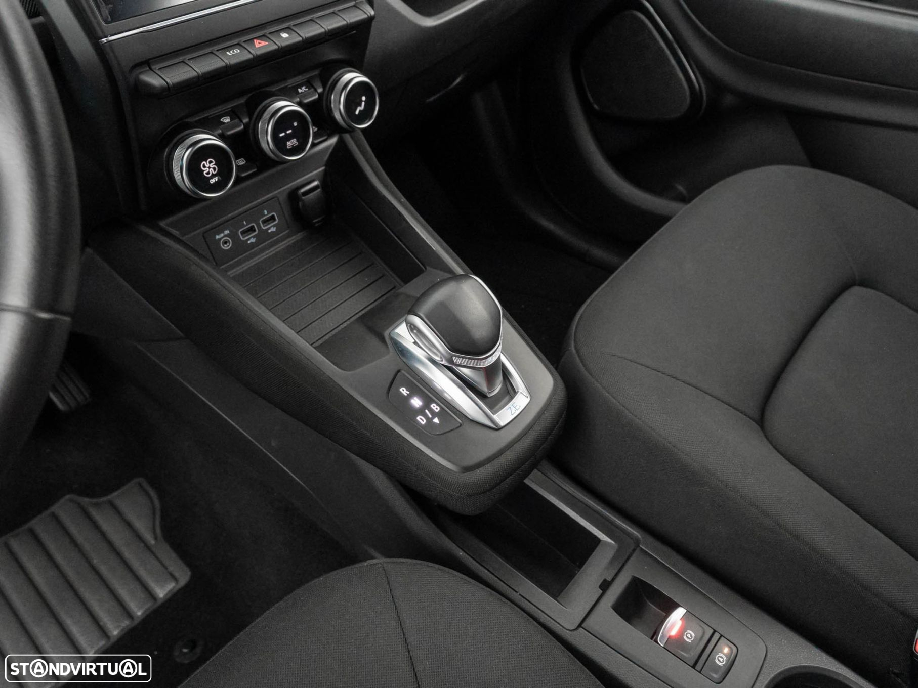 Renault Zoe (c/ Bateria) Zen 50 - 26