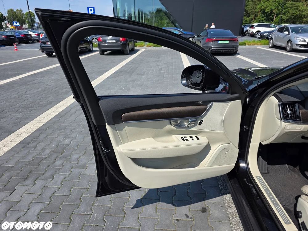 Volvo V90 Cross Country D4 SCR AWD Pro - 16