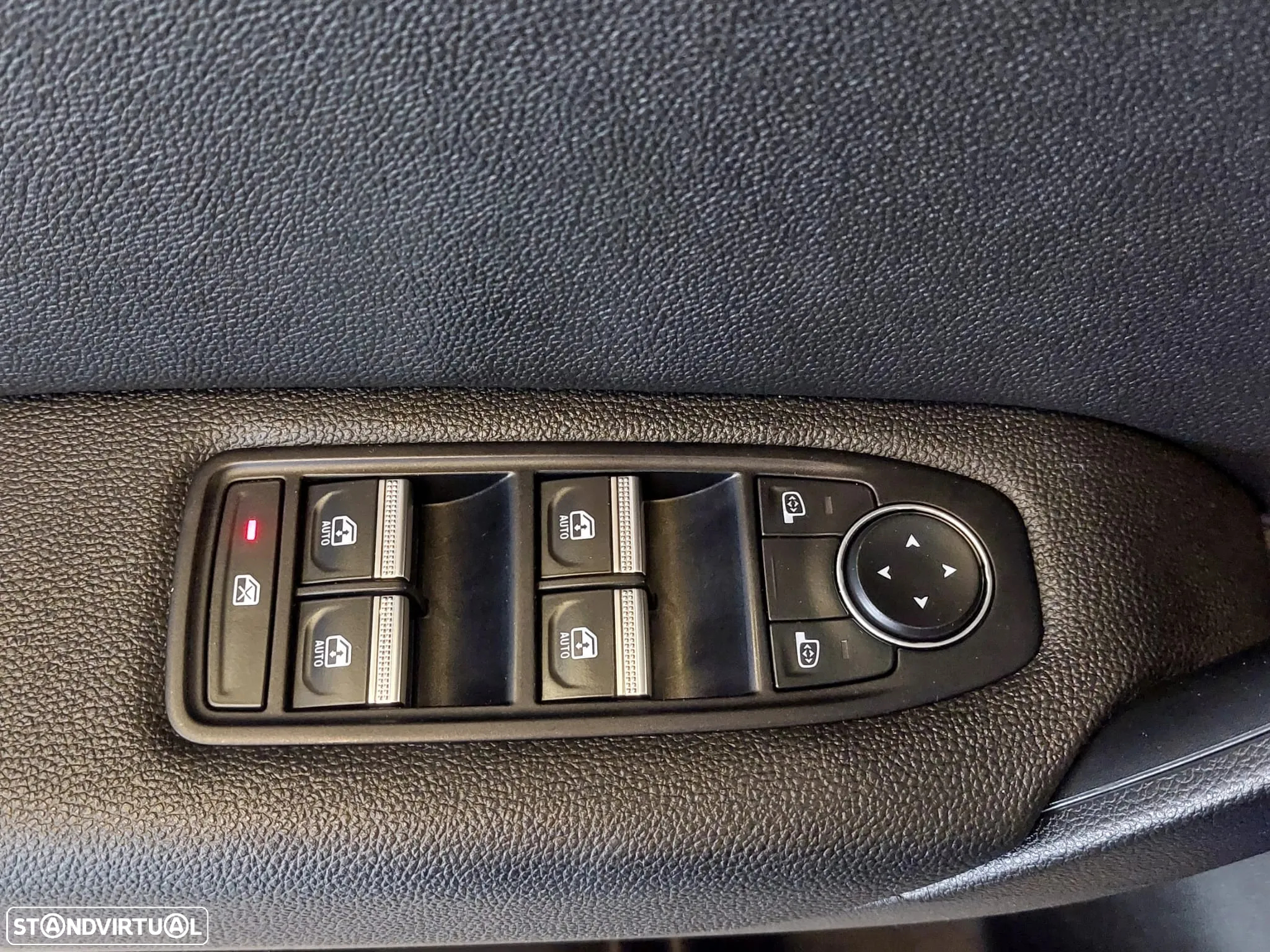 Renault Captur 1.0 TCe Exclusive Bi-Fuel - 22