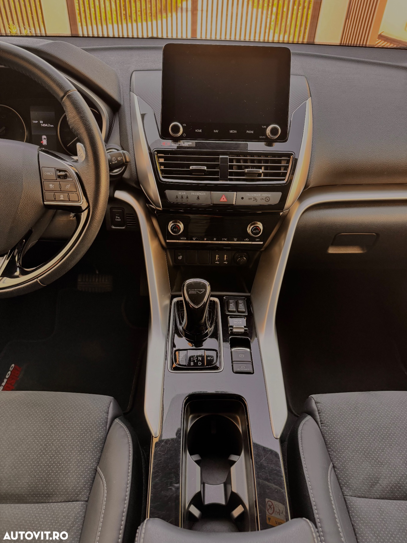 Mitsubishi Eclipse-Cross - 10