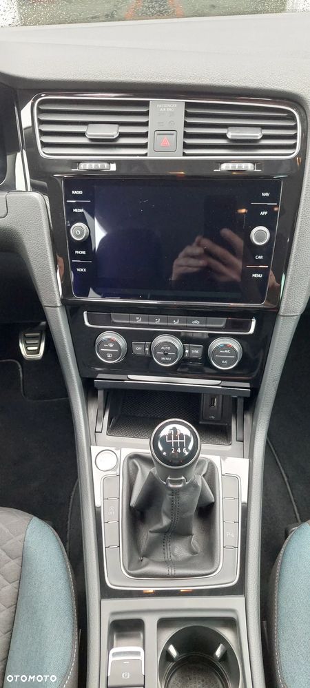 Volkswagen Golf 1.0 TSI OPF IQ.DRIVE - 8