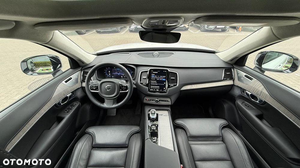 Volvo XC 90 - 15