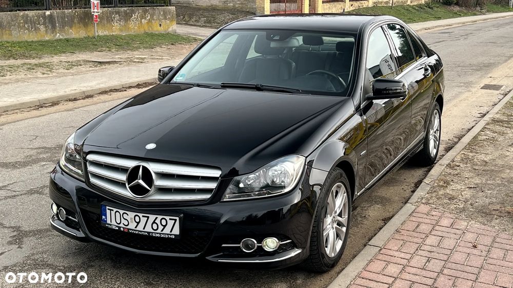 Mercedes-Benz Klasa C 180 BlueEFFICIENCY 7G-TRONIC Avantgarde - 12