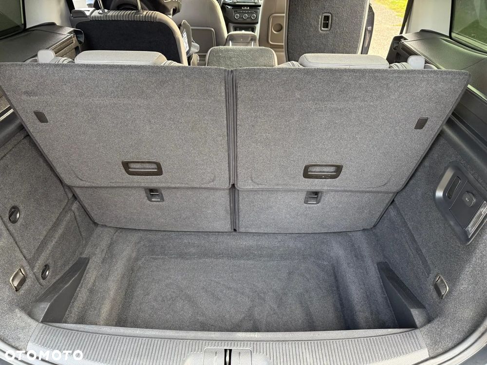 Seat Alhambra 2.0 TDI Reference DSG - 11