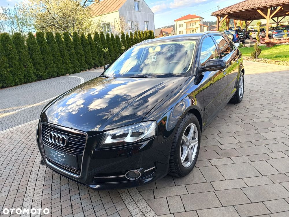 Audi A3 Sportback 2.0 TDI Ambiente - 9