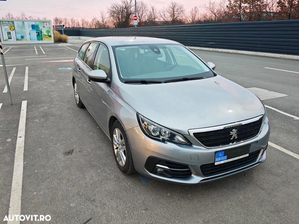 Peugeot 308 1.2 L PureTech Turbo S&S Acces - 2