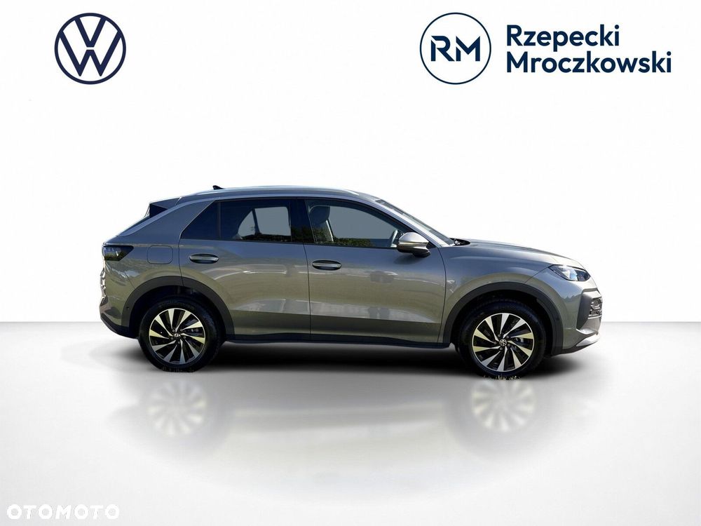 Volkswagen T-Roc - 7