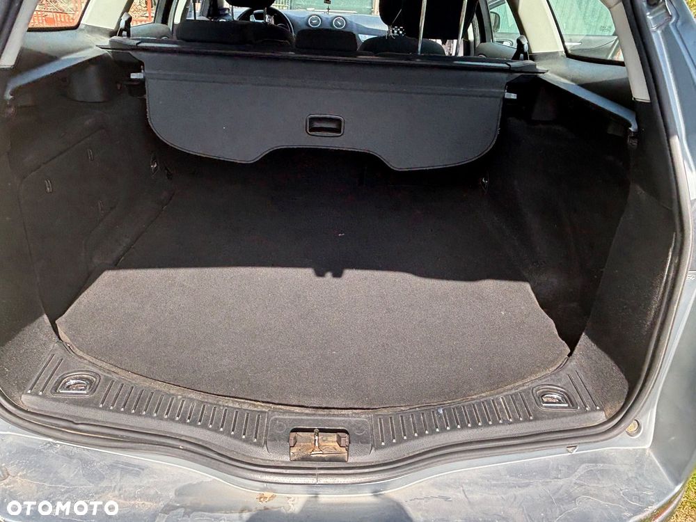 Ford Mondeo - 4