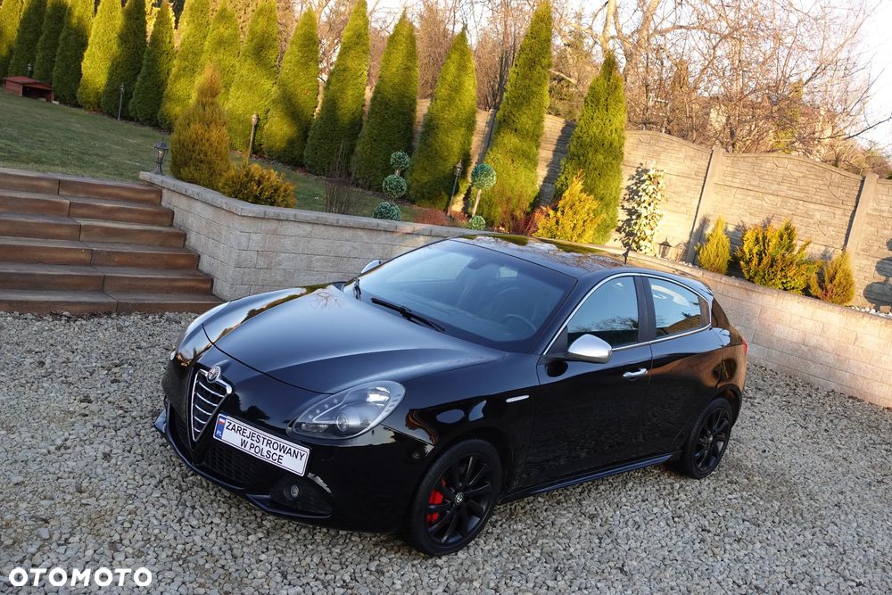 Alfa Romeo Giulietta - 2