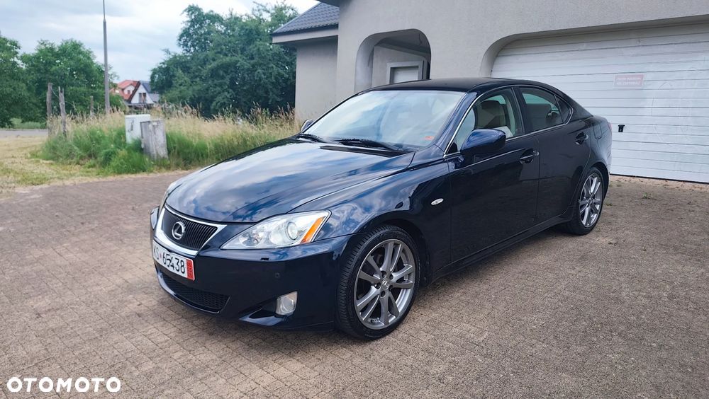 Lexus IS 250 Prestige - 31