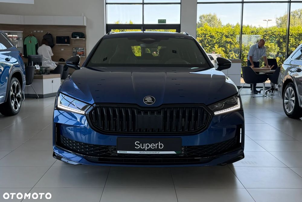 Skoda Superb 2.0 TDI SCR 4x4 Sportline DSG - 2