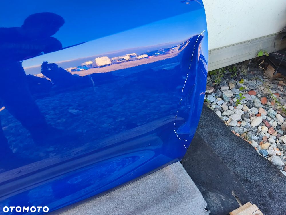 DRZWI PRAWY PRZÓD PRAWE PRZEDNIE 8W7 TOYOTA YARIS IV MAZDA 2 - 3
