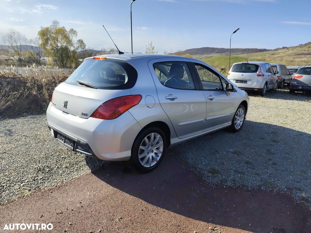 Peugeot 308 1.4 VTi Acces - 3