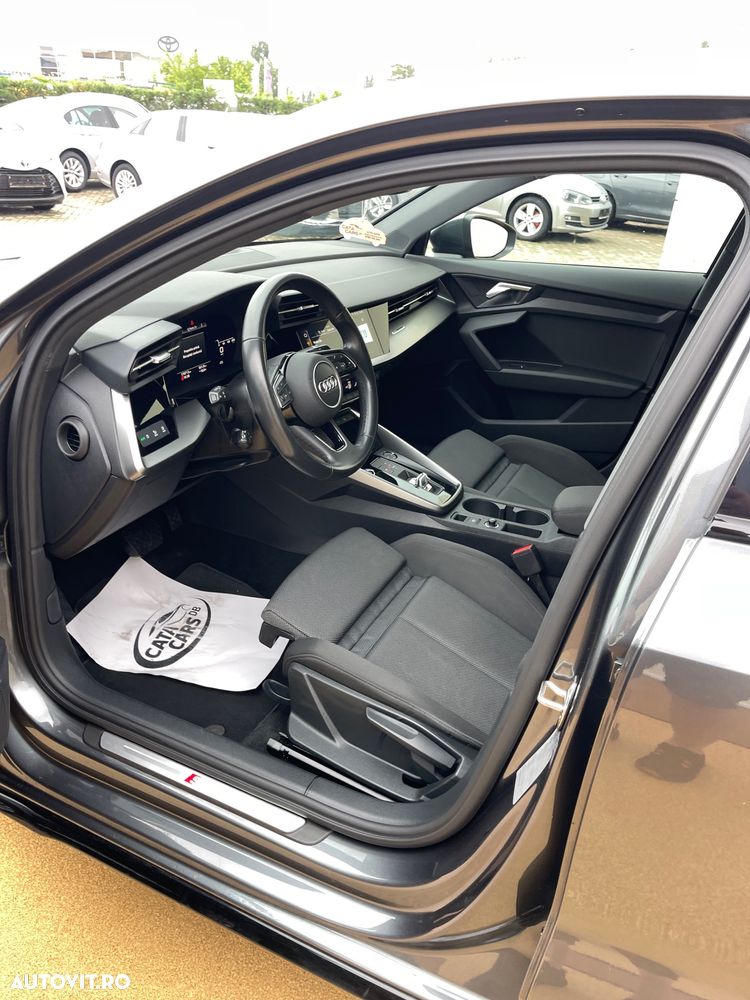 Audi A3 2.0 TDI S tronic Sport - 29
