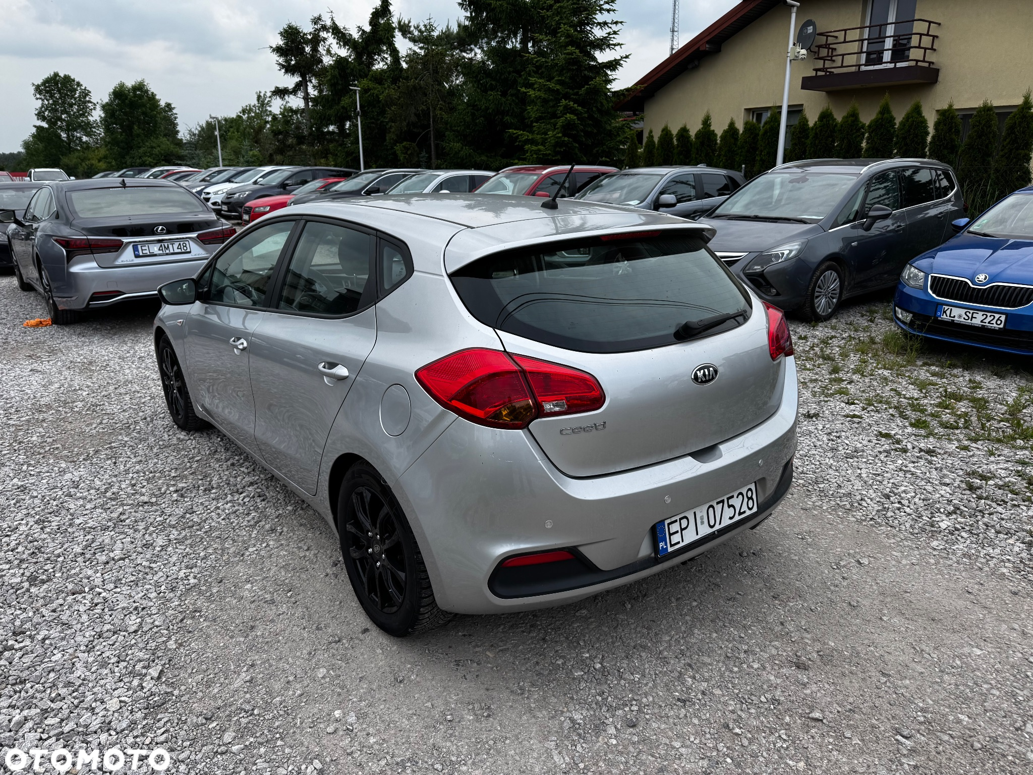 Kia Ceed 1.4 CVVT Attract - 4