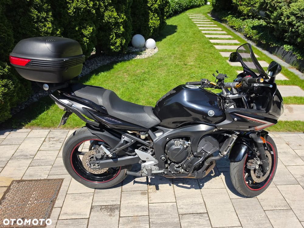 Yamaha FZ6 - 8