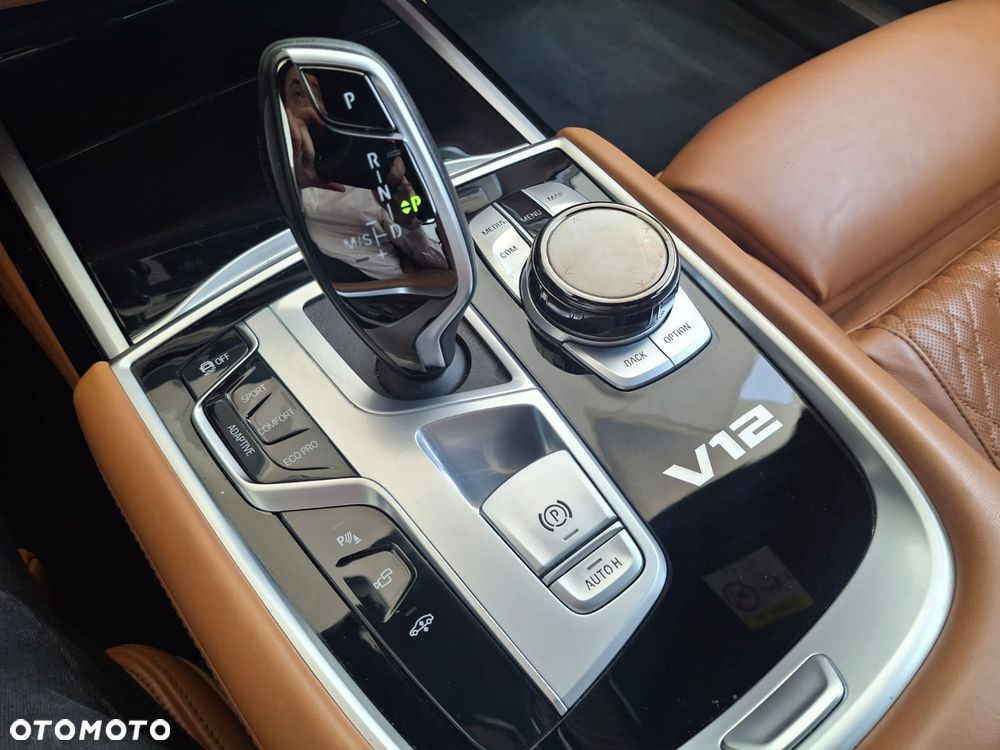 BMW Seria 7 - 9