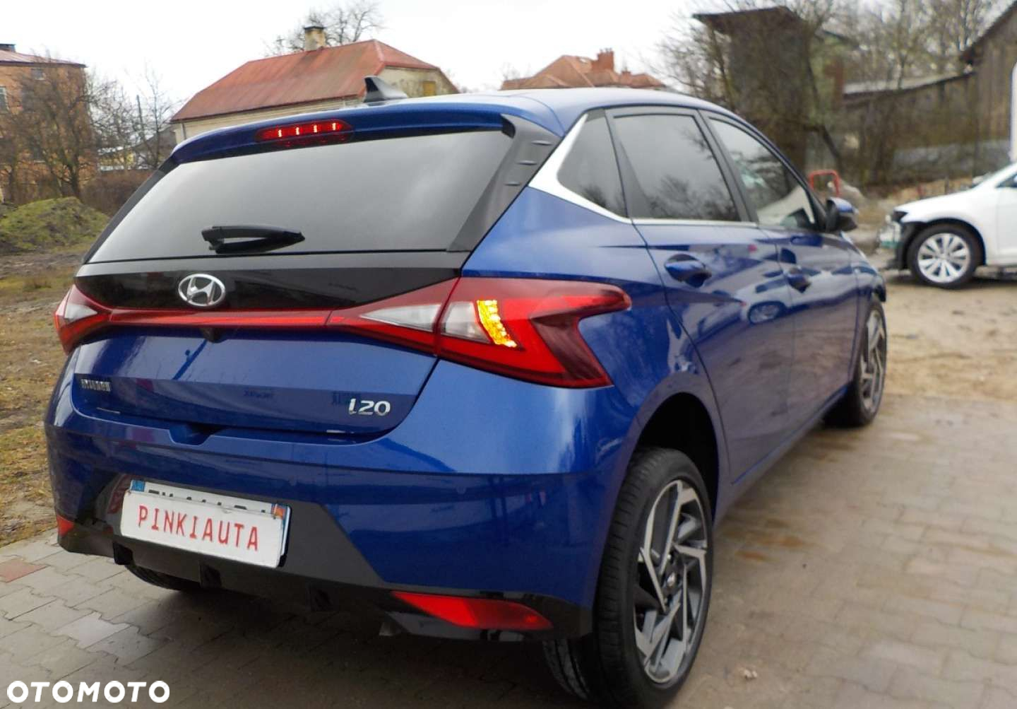 Hyundai i20 - 20
