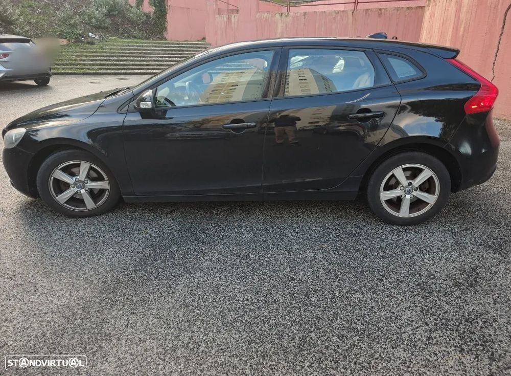 Volvo V40 1.6 D2 Eco Kinetic - 4