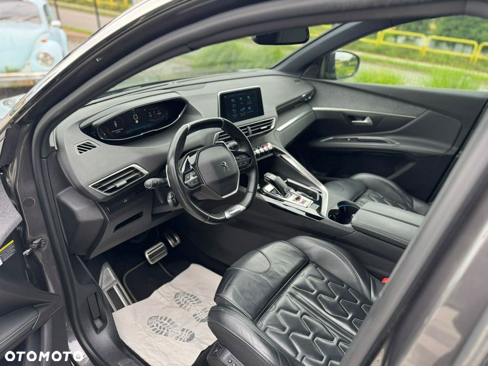 Peugeot 5008 - 16
