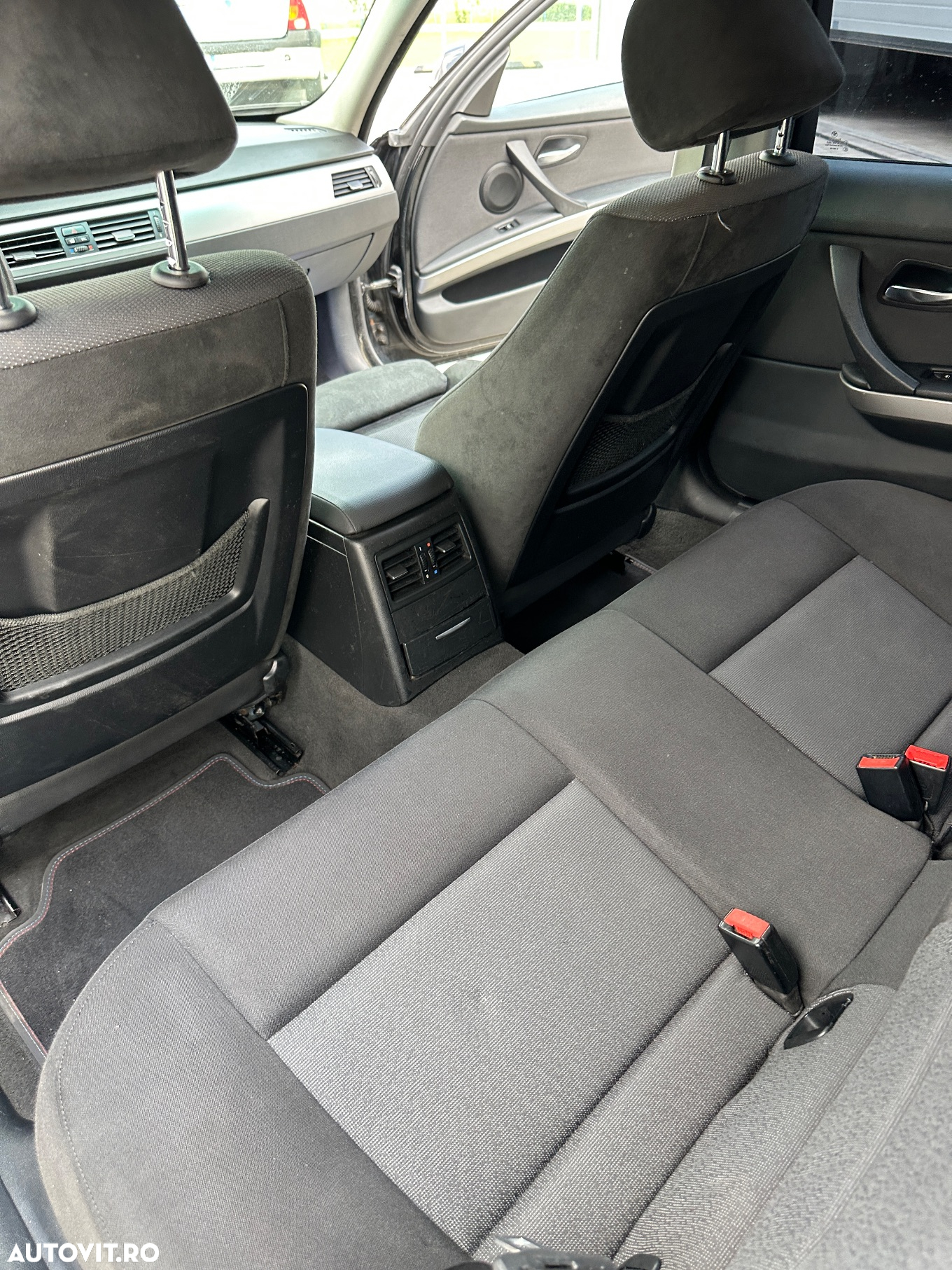 BMW Seria 3 318d - 8