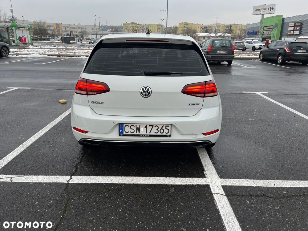 Volkswagen Golf 1.5 TSI BMT Comfortline - 3