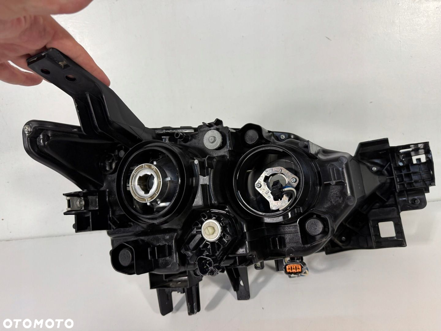LAMPA PRZOD PRZEDNIA LEWA MAZDA CX3 CX-3 ZWYKLA SOCZEWKA D10E-51040 CALA - 10
