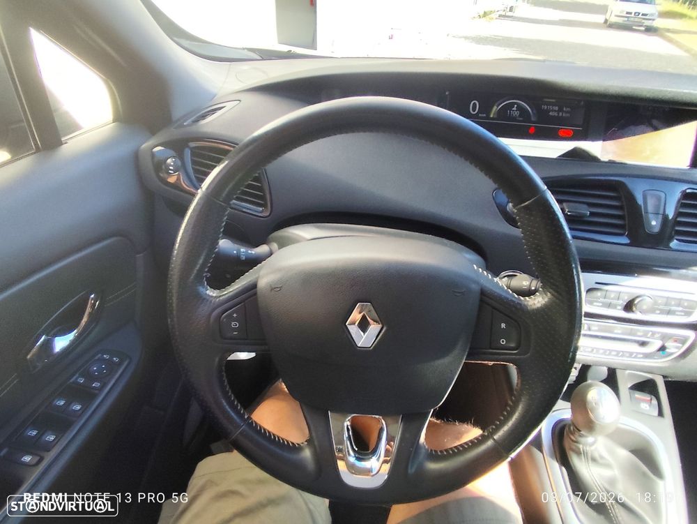 Renault Grand Scénic 1.6 dCi Bose Edition SS - 26