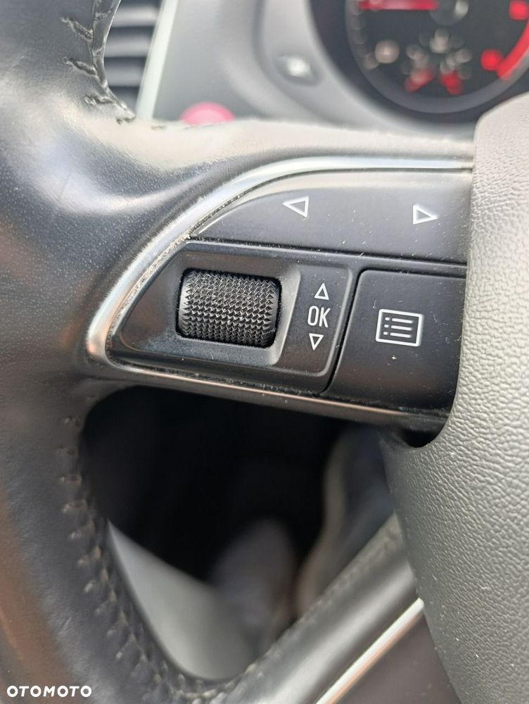 Audi Q3 - 17