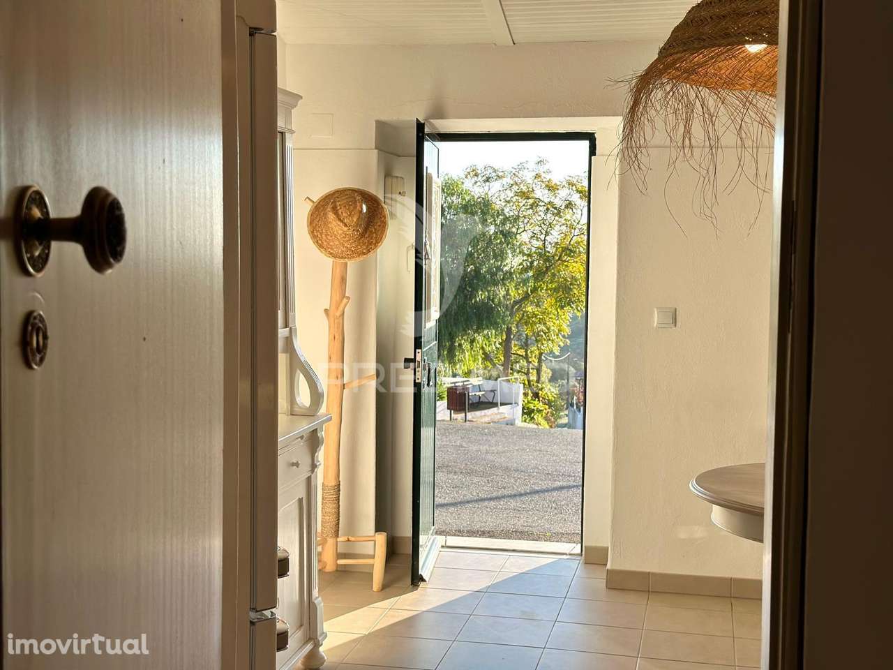 O Refúgio Perfeito: Onde o Conforto Moderno Encontra a Alma Alentejana - Grande imagem: 3/27