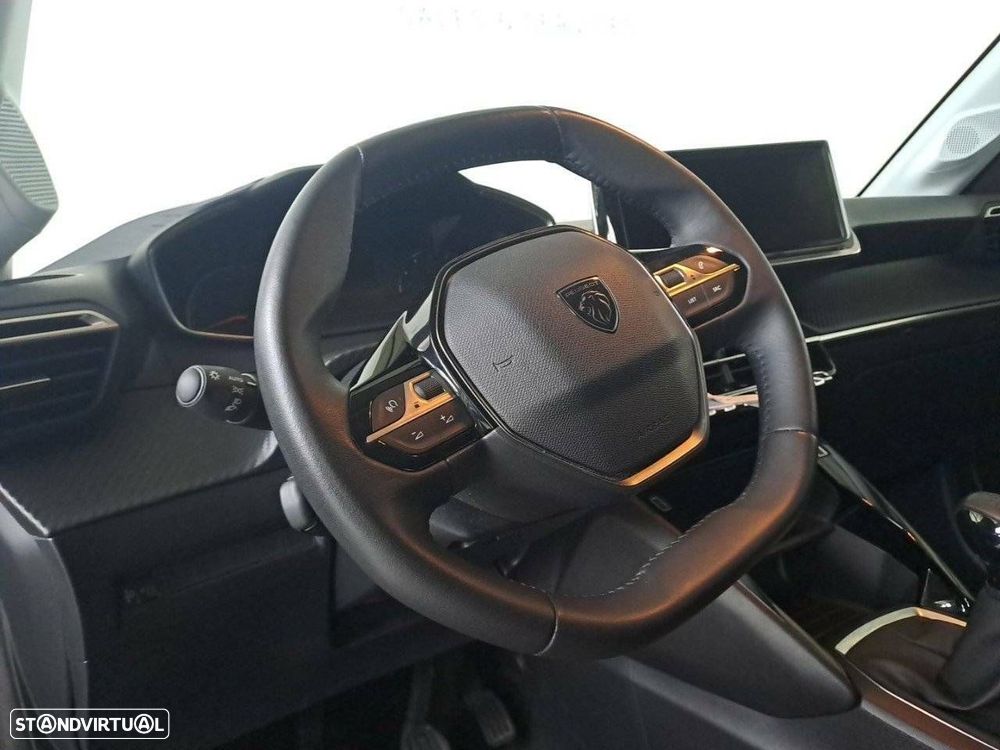 Peugeot 208 1.2 PureTech Active - 12