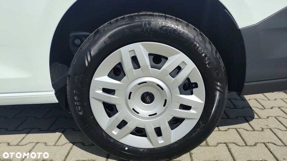 Ford Trasnsit Connect - 12