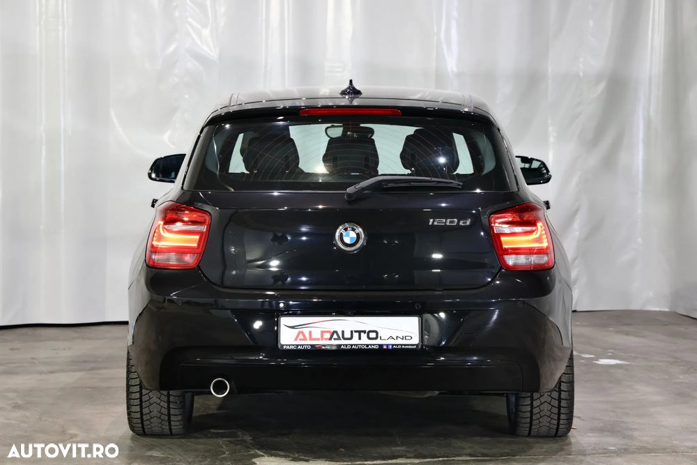 BMW Seria 1 120d DPF Aut. - 38