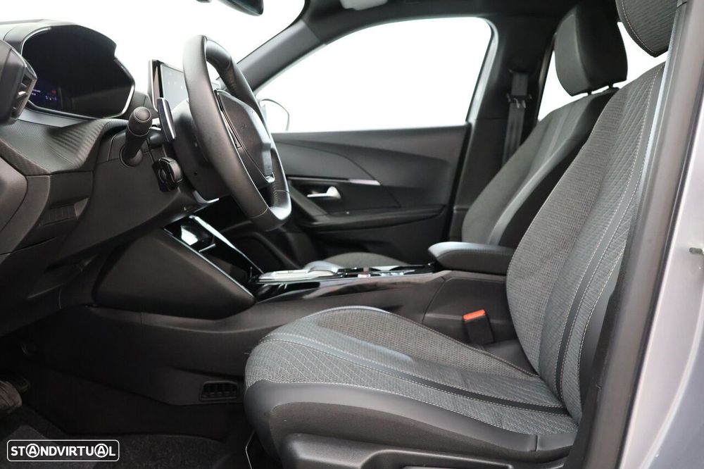 Peugeot 2008 - 5